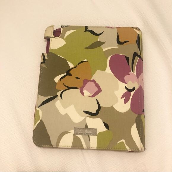 Vera Bradley Portobello Road iPad Case Florals Flowers - Picture 3 of 8